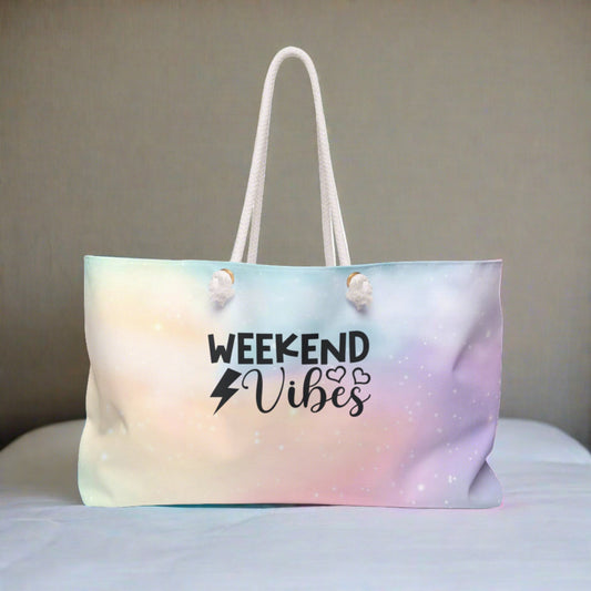 WEEKEND VIBES Stars Weekender Bag